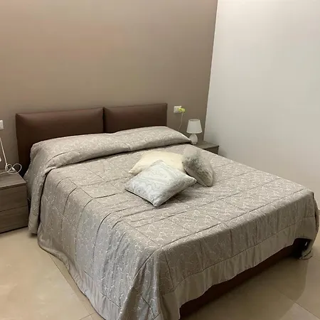 Wow Al A Pochi Passi Dalla Con 3 Da Letto E 3 Bagni Indipententi Sita A 50 Mt Dai Lidi Villa *