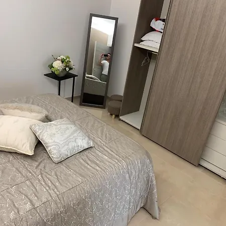 Wow Al A Pochi Passi Dalla Con 3 Da Letto E 3 Bagni Indipententi Sita A 50 Mt Dai Lidi Villa *