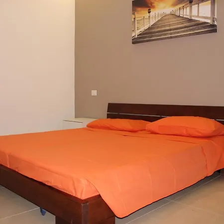 Villa Eco-villa Seaside: Luxury Steps From Torre Lapillo
